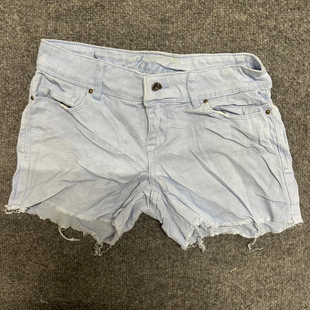 Hydraulic Shorts Womens Size 1/2 Light Blue Denim Raw Hem Stretch Casual Summer